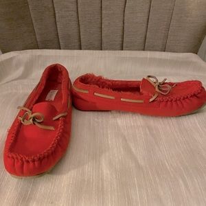 Old Navy red moccasins